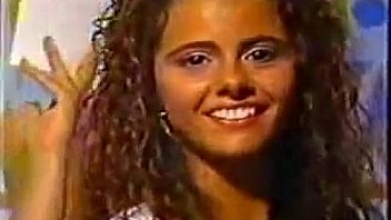 Viviane Araújo  - Panteras 1994 [www.videograbber.net]